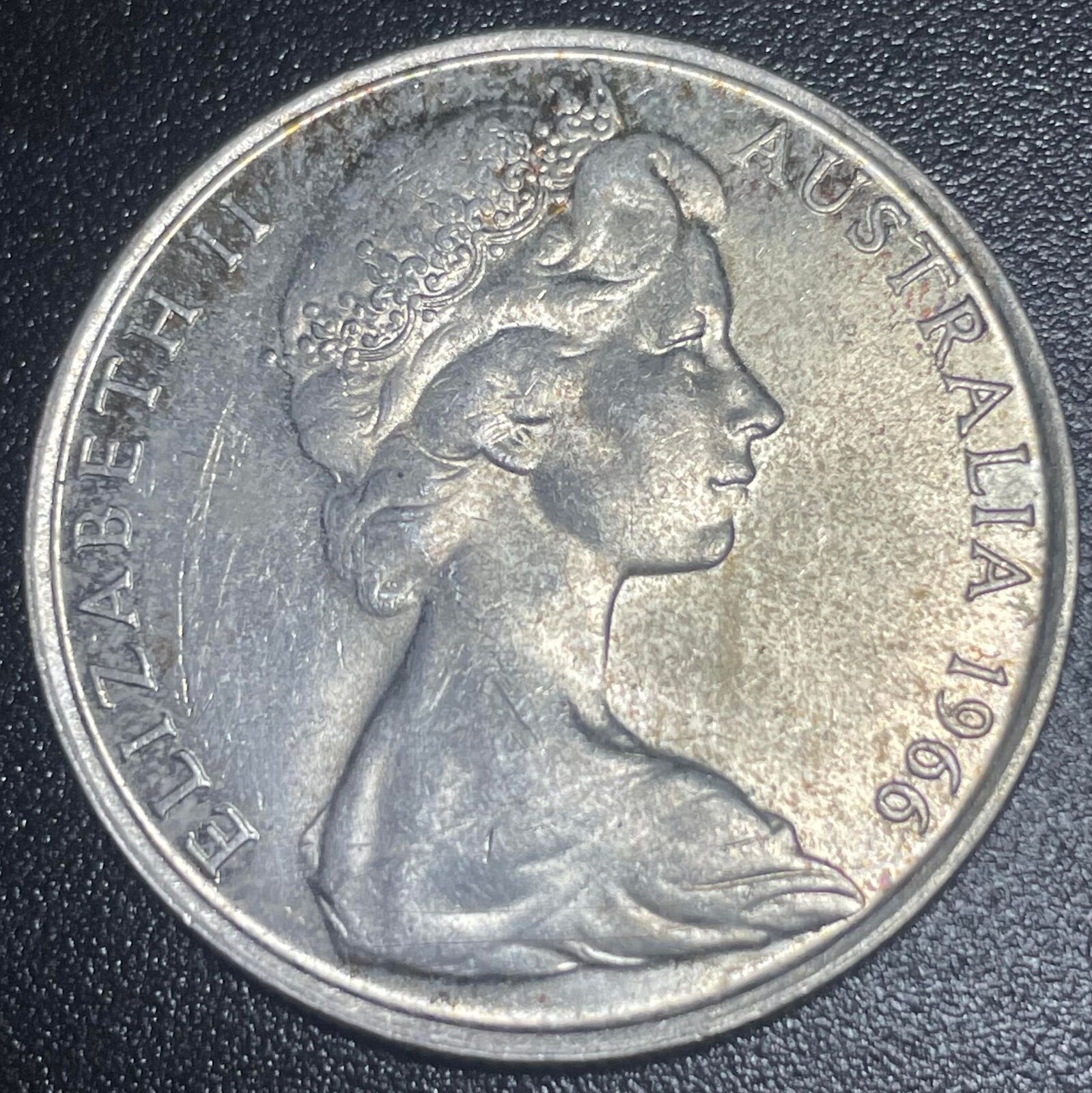 1 x 1966 Round 50c Worn/Circulated Condition in 2x2 Flip