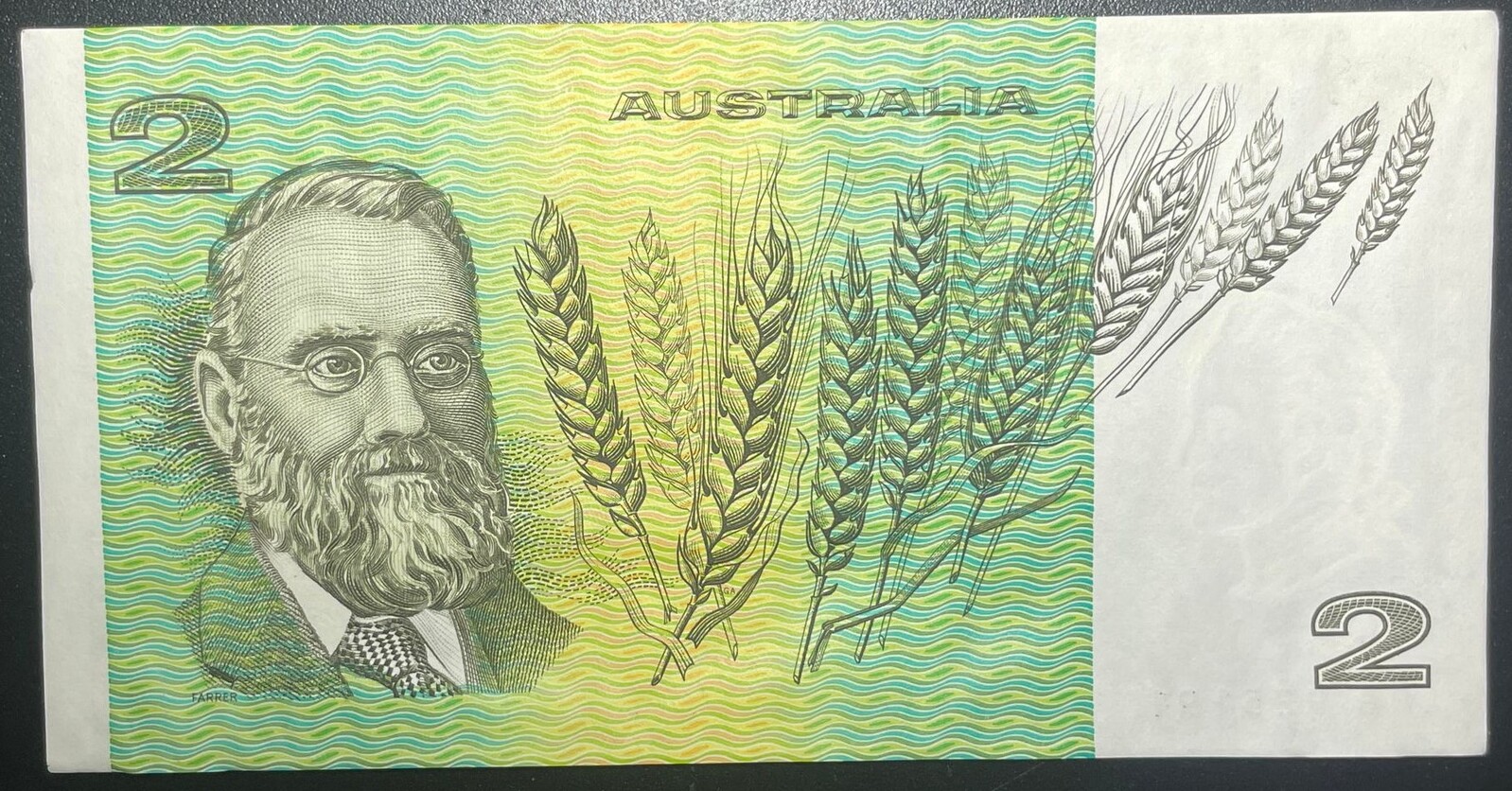 Last Prefix Australian $2 Paper Banknote Johnston/Fraser Signature EF Condition LQG925173