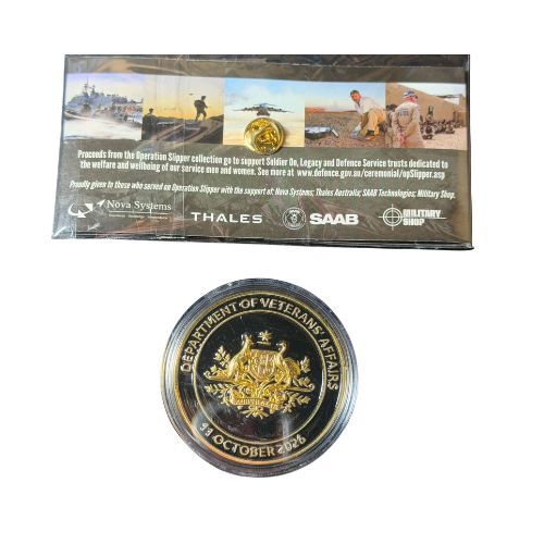 25th Anniversary Of Australian Service in Afghanistan Challenge Coin + Operation Slipper 2001 - 2014 Afghanistan and The Middle East Lapelle Pin